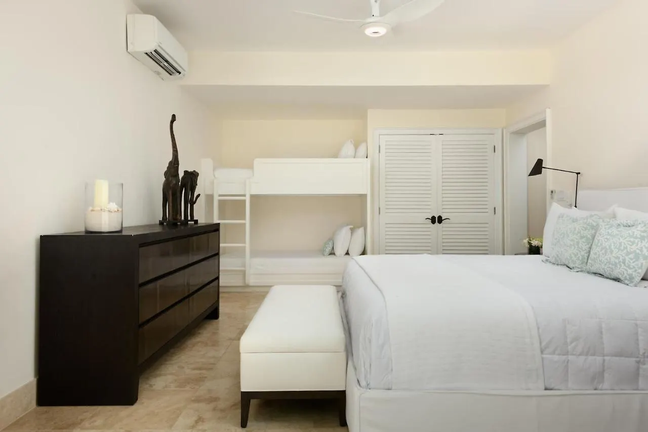 Villa Shambhala 8 Br Long Bay